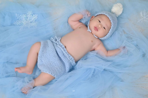 白沙摸孕妇肚子沾喜气